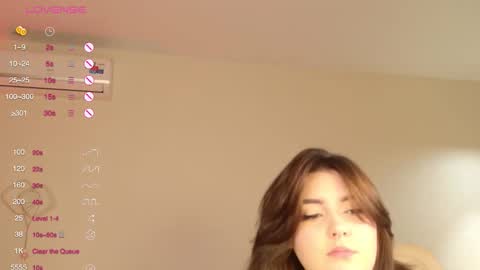 YumemiyaYumi online show from December 2025 08:13:02 PM