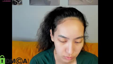 Snapshot of yummy_lamii chatting on March 2026 01:53:02 AM Cindey online show from March 2026 01:53:02 AM