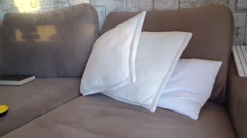 Alex online show from January 2025 05:05:02 AM