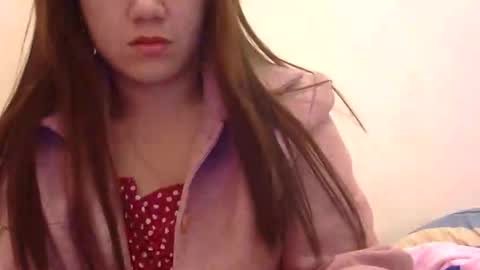 Snapshot of yummyclaya chatting on December 2025 04:10:01 AM yummyclaya online show from December 2025 04:10:01 AM