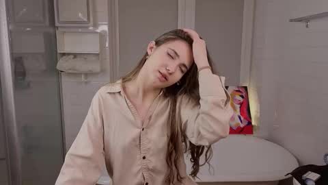 Emily online show from February 2026 04:13:01 PM