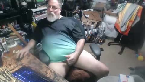Snapshot of yummyflguy chatting on June 2026 10:49:02 PM yummyflguy online show from June 2026 10:49:02 PM