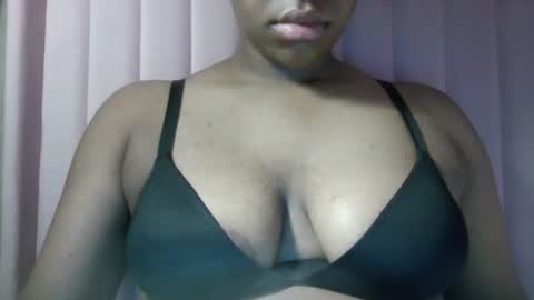 Snapshot of yummygirl659346 chatting on August 2026 12:48:02 PM yummygirl659346 online show from August 2026 12:48:02 PM
