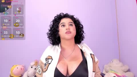 yunahott_ online show from February 2025 04:26:02 AM