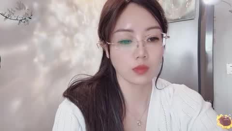 Snapshot of yuner0715 chatting on February 2025 07:34:01 AM YunEr online show from February 2025 07:34:01 AM