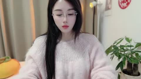 Snapshot of yuner0715 chatting on March 2026 01:50:02 PM YunEr online show from March 2026 01:50:02 PM