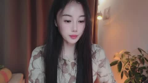 Snapshot of yuner0715 chatting on March 2026 04:35:01 AM YunEr online show from March 2026 04:35:01 AM