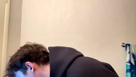 Snapshot of yungstudbev chatting on December 2024 04:47:02 AM yungstudbev online show from December 2024 04:47:02 AM