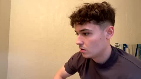 Snapshot of yungstudbev chatting on December 2024 07:08:02 PM yungstudbev online show from December 2024 07:08:02 PM