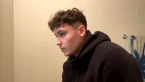 Snapshot of yungstudbev chatting on December 2024 10:13:02 PM yungstudbev online show from December 2024 10:13:02 PM