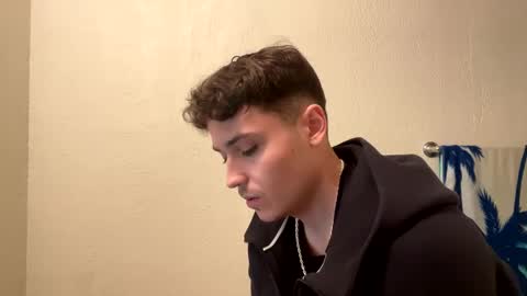 Snapshot of yungstudbev chatting on December 2024 11:26:02 PM yungstudbev online show from December 2024 11:26:02 PM