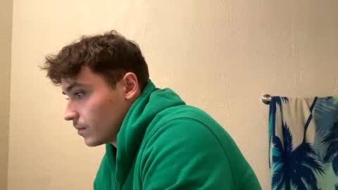 Snapshot of yungstudbev chatting on January 2025 06:16:01 AM yungstudbev online show from January 2025 06:16:01 AM