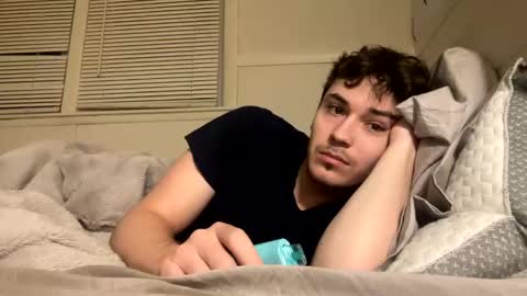 Snapshot of yungstudbev chatting on January 2025 11:13:02 AM yungstudbev online show from January 2025 11:13:02 AM