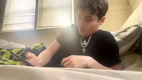 Snapshot of yungstudbev chatting on January 2025 02:46:01 PM yungstudbev online show from January 2025 02:46:01 PM