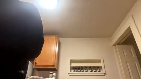 Snapshot of yungstudbev chatting on January 2025 03:36:02 AM yungstudbev online show from January 2025 03:36:02 AM