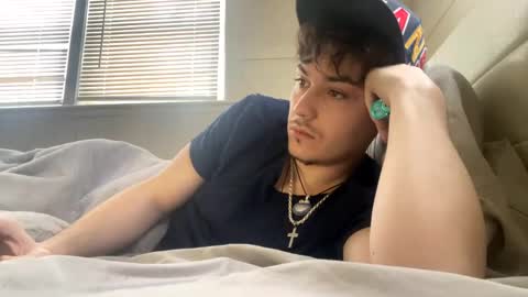 Snapshot of yungstudbev chatting on February 2025 03:07:01 PM yungstudbev online show from February 2025 03:07:01 PM