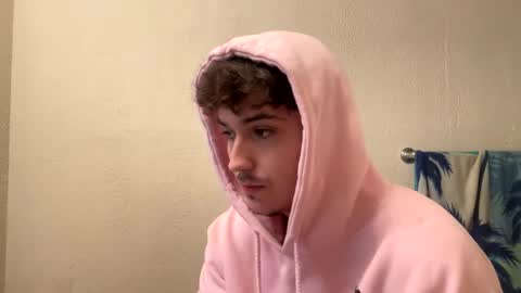 Snapshot of yungstudbev chatting on February 2025 02:17:02 AM yungstudbev online show from February 2025 02:17:02 AM