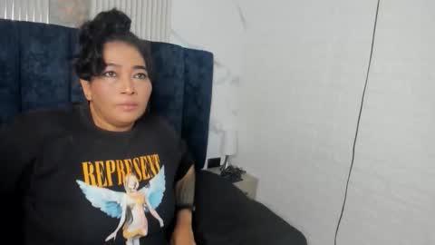 yunkeyc online show from February 2026 06:00:02 PM