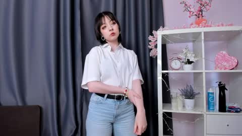 Snapshot of yunlandsberg chatting on April 2026 12:29:02 PM Tara online show from April 2026 12:29:02 PM