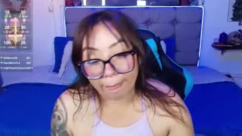 Snapshot of yuno_xx chatting on June 2026 07:00:01 AM Kata online show from June 2026 07:00:01 AM