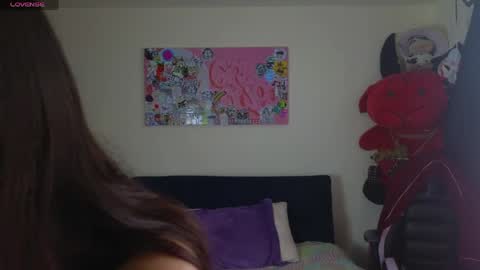 Snapshot of yuny_haruno chatting on April 2026 01:58:02 PM Haruno online show from April 2026 01:58:02 PM