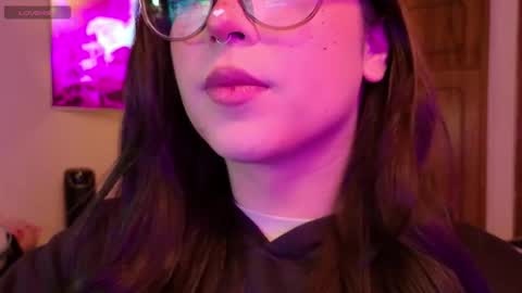 Snapshot of yuri_stars chatting on March 2026 02:26:01 AM Yuri Stars online show from March 2026 02:26:01 AM