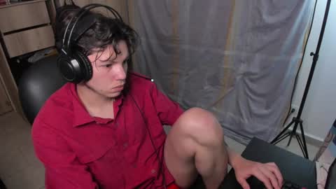 Snapshot of yurii_moody chatting on December 2024 01:39:01 AM yurii_moody online show from December 2024 01:39:01 AM