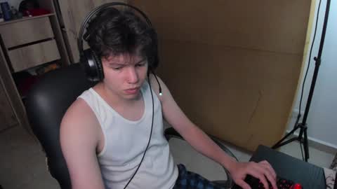 Snapshot of yurii_moody chatting on December 2024 02:30:02 AM yurii_moody online show from December 2024 02:30:02 AM