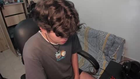 Snapshot of yurii_moody chatting on November 2025 05:04:02 PM yurii_moody online show from November 2025 05:04:02 PM