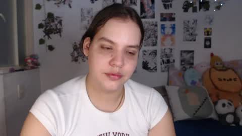 Snapshot of yuriko_doll chatting on June 2026 10:54:01 PM yuriko online show from June 2026 10:54:01 PM
