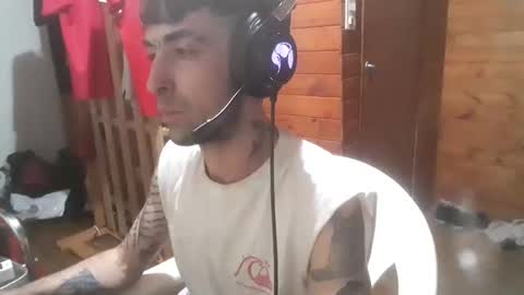 Snapshot of yuumis chatting on October 2025 02:45:02 AM Yuumi online show from October 2025 02:45:02 AM