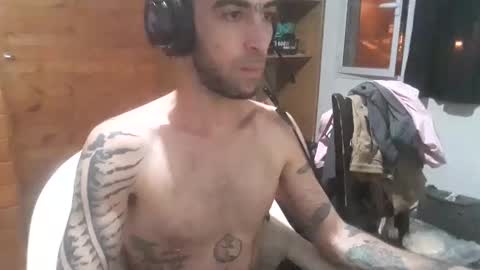 Snapshot of yuumis chatting on November 2025 05:40:01 AM Yuumi online show from November 2025 05:40:01 AM