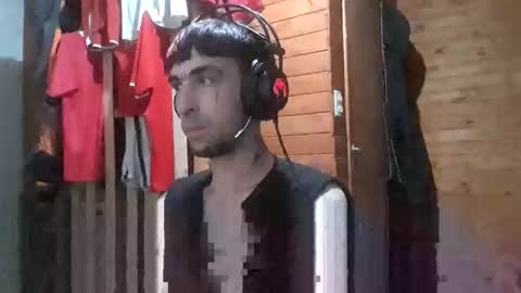 Snapshot of yuumis chatting on November 2025 02:43:01 AM Yuumi online show from November 2025 02:43:01 AM