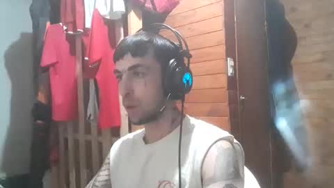 Snapshot of yuumis chatting on November 2025 06:44:01 AM Yuumi online show from November 2025 06:44:01 AM