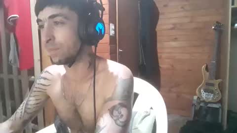 Snapshot of yuumis chatting on November 2025 08:48:02 AM Yuumi online show from November 2025 08:48:02 AM