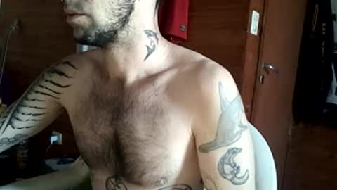 Snapshot of yuumis chatting on April 2026 07:44:01 PM Yuumi online show from April 2026 07:44:01 PM