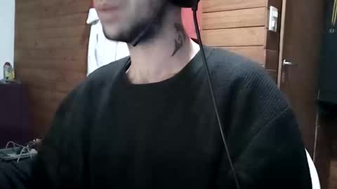 Snapshot of yuumis chatting on April 2026 05:19:02 AM Yuumi online show from April 2026 05:19:02 AM