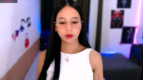 Snapshot of yvannasilva18 chatting on March 2026 02:39:02 PM jai online show from March 2026 02:39:02 PM