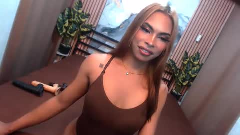 Snapshot of yvonnellvs chatting on March 2026 04:13:01 PM yvonnellvs online show from March 2026 04:13:01 PM