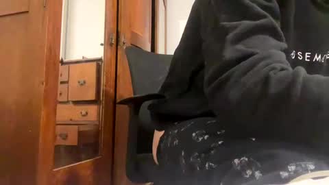 Snapshot of zac15876 chatting on December 2024 08:58:02 AM zac15876 online show from December 2024 08:58:02 AM