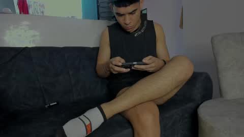 Snapshot of zac_joness chatting on February 2025 08:04:01 PM zac online show from February 2025 08:04:01 PM