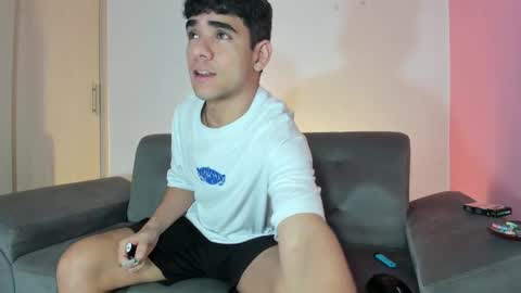 Snapshot of zac_joness chatting on September 2025 08:57:01 AM zac online show from September 2025 08:57:01 AM