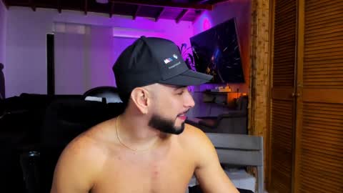 Zac  Jhordan online show from December 2024 02:05:01 PM