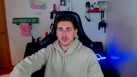 Zach Rhyder online show from January 2025 01:58:02 AM