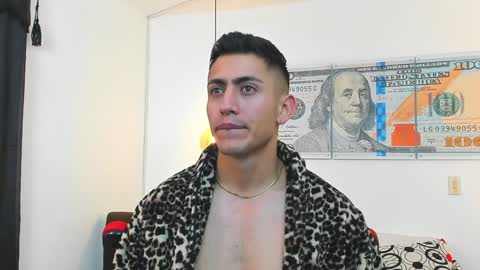 zachpri20 online show from January 2025 11:41:02 AM