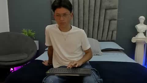 Zack Dehaan online show from June 2026 04:06:01 AM