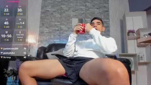 Snapshot of zack_joness10 chatting on July 2026 04:51:02 AM zack_joness10 online show from July 2026 04:51:02 AM