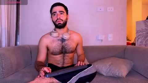 Snapshot of zack_sullivan22 chatting on May 2026 01:03:01 AM zack_sullivan22 online show from May 2026 01:03:01 AM
