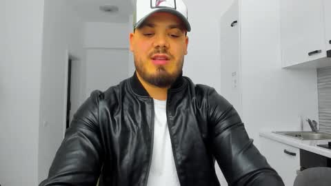 Zack online show from October 2025 07:35:02 PM