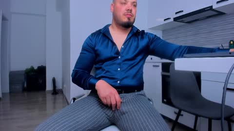 Snapshot of zackconnorsx chatting on April 2026 07:08:01 PM Zack online show from April 2026 07:08:01 PM